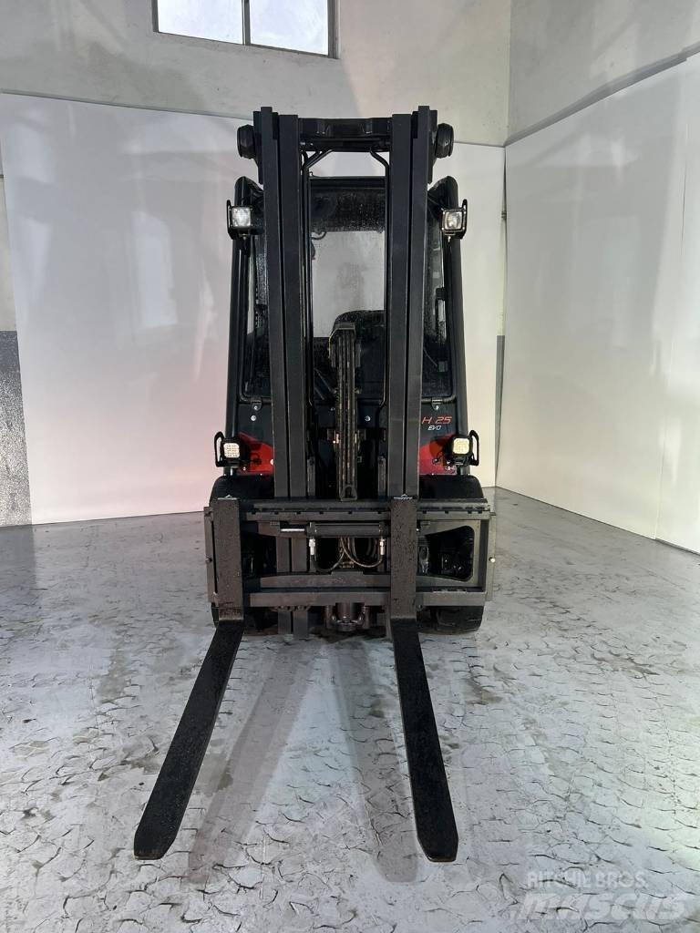 Linde H 25 D Дизелови камиони