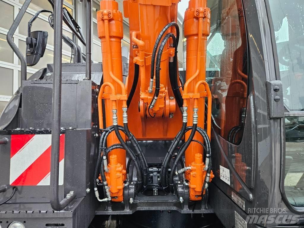 Hitachi ZX150W-7 Колесни екскаватори