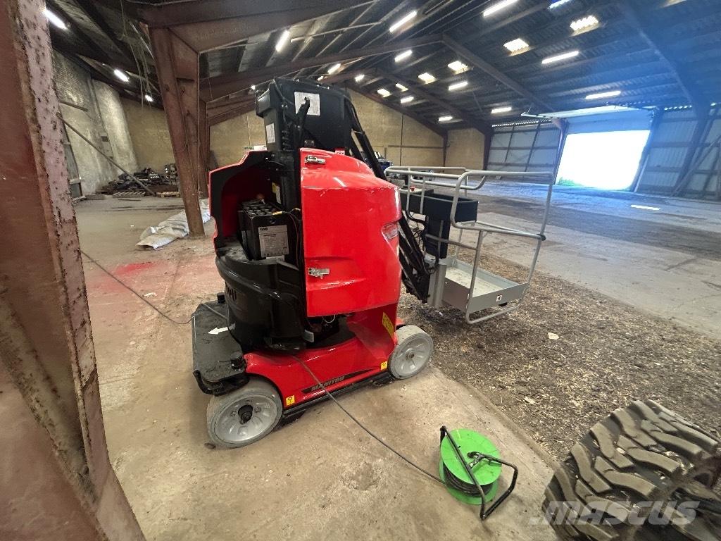 Manitou 100 VJR Вертикални мачтови повдигачи
