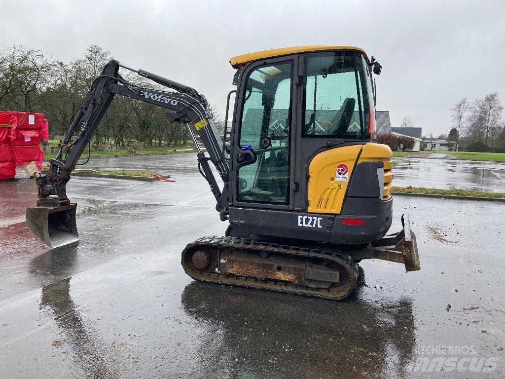 Volvo Ec27 Мини екскаватори < 7 т