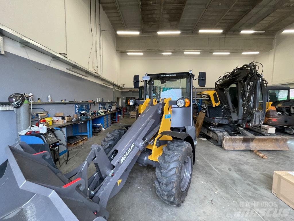 Mecalac AX 850 Колесни товарачи