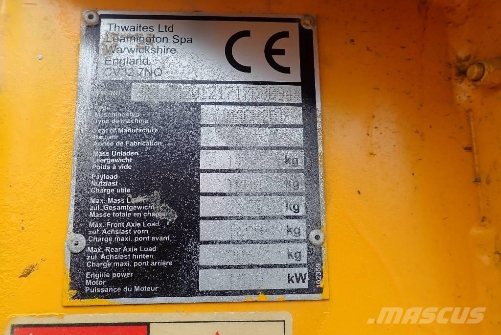 Thwaites Mach 201 Странични самосвали