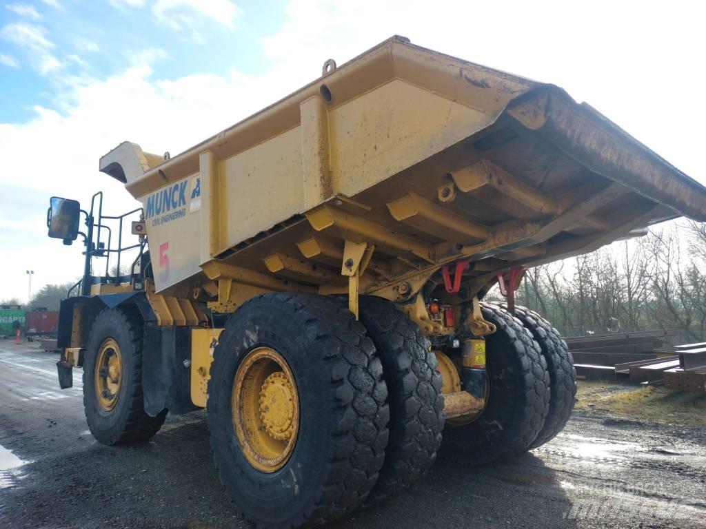 CAT 772G Странични самосвали