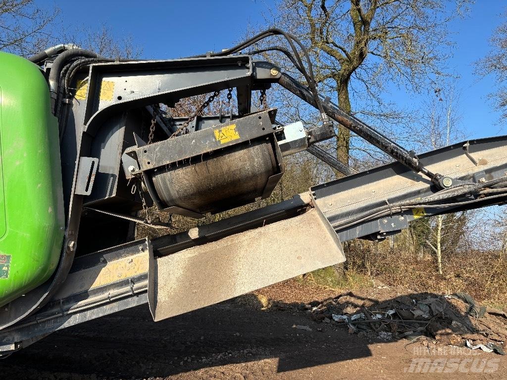Terex BISON 180 Пресяващи и Сортиращи