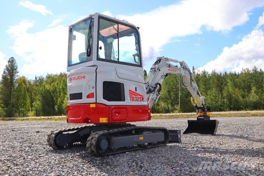 Takeuchi TB325R Мини екскаватори < 7 т