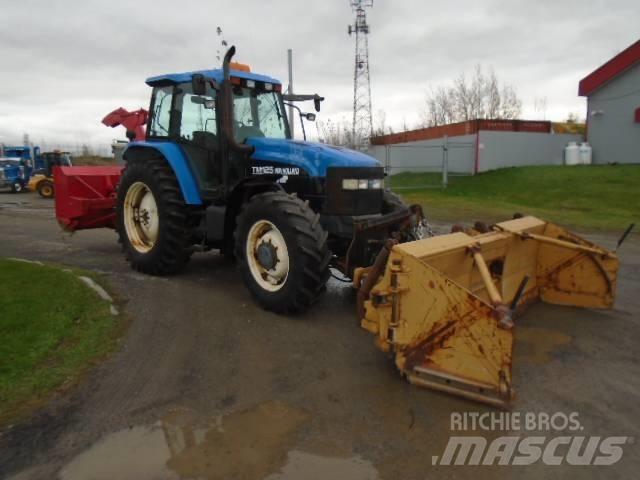 New Holland TM 125 Трактори