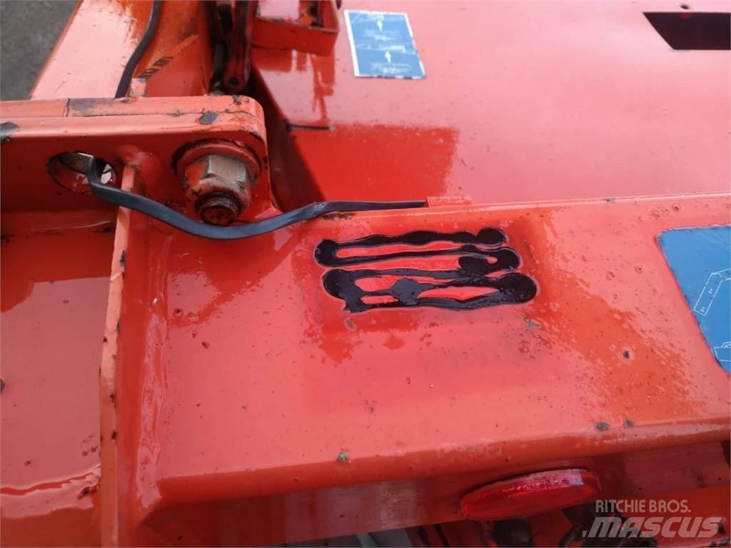 Kuhn GMD 802 F Кондиционери за косачки