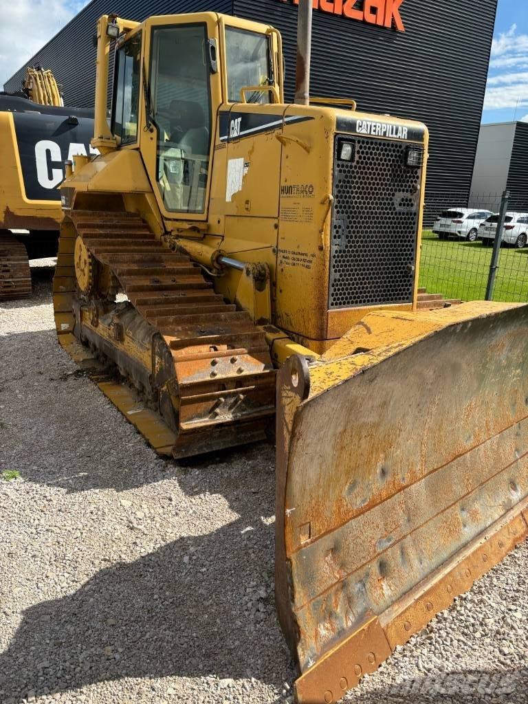 CAT D 6 N XL Верижни булдозери
