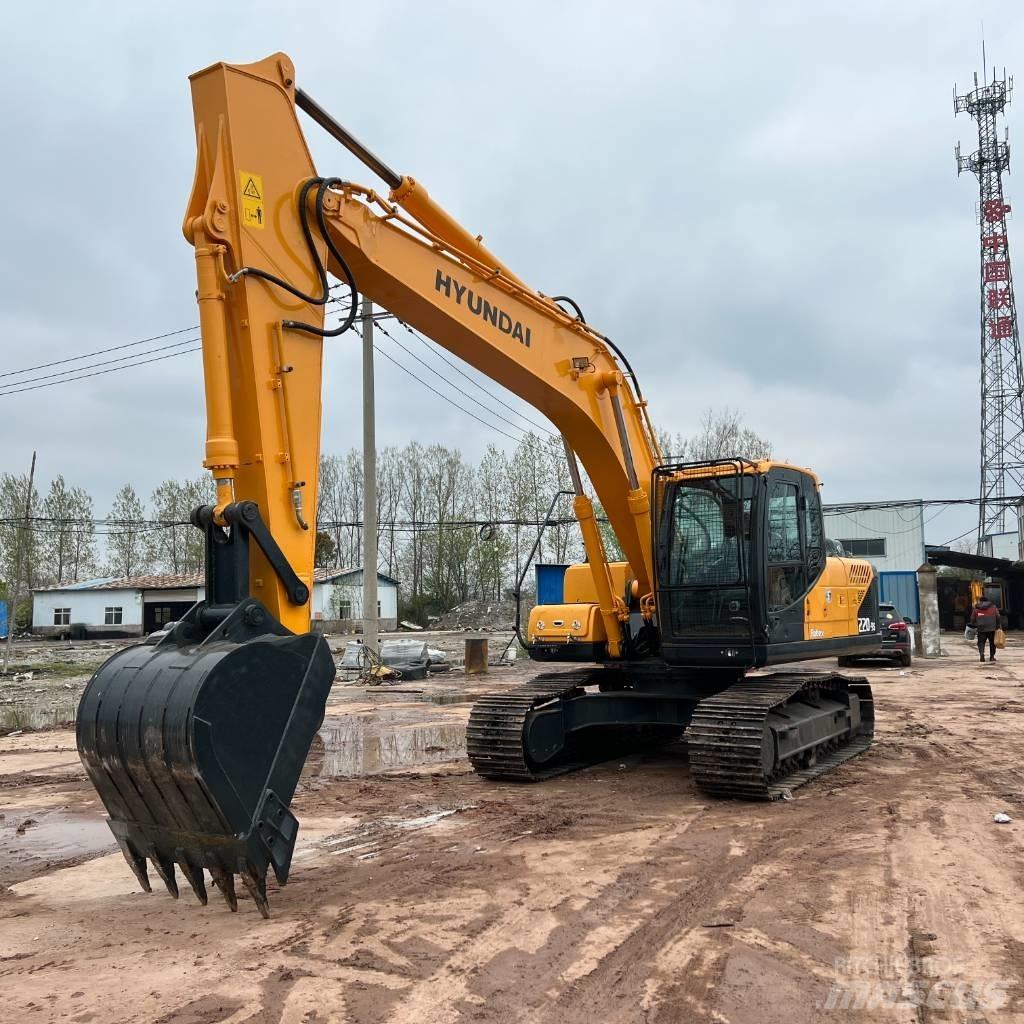 Hyundai R220LC-9 Верижен екскаватор