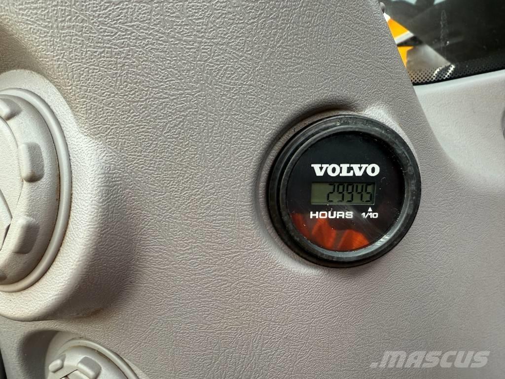Volvo EC 250 EL Верижен екскаватор