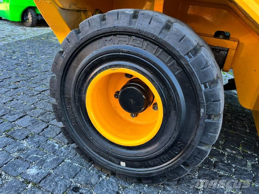 JCB 30-19 E Телескопични товарачи