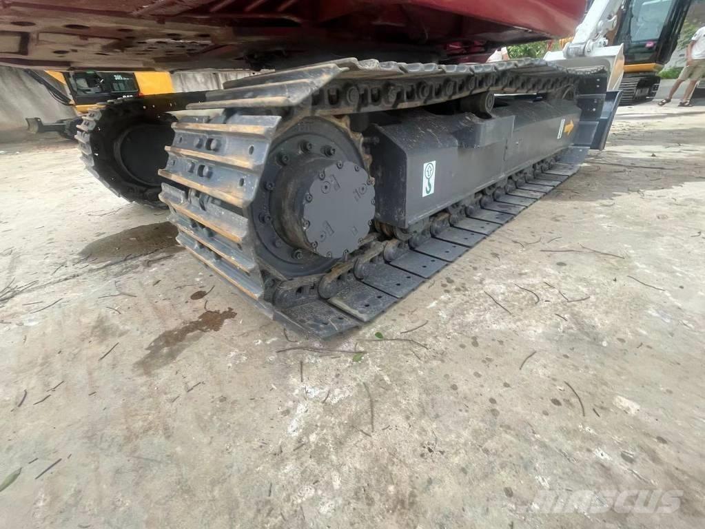 Takeuchi TB180C Верижен екскаватор