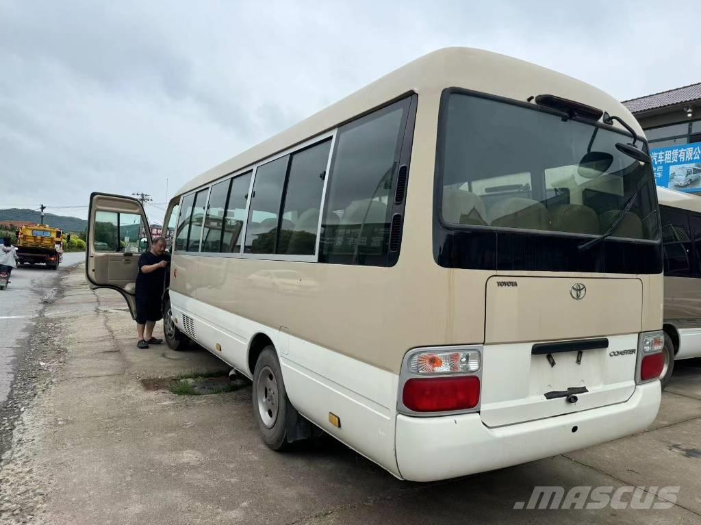 Toyota Coaster Bus Мини бусове