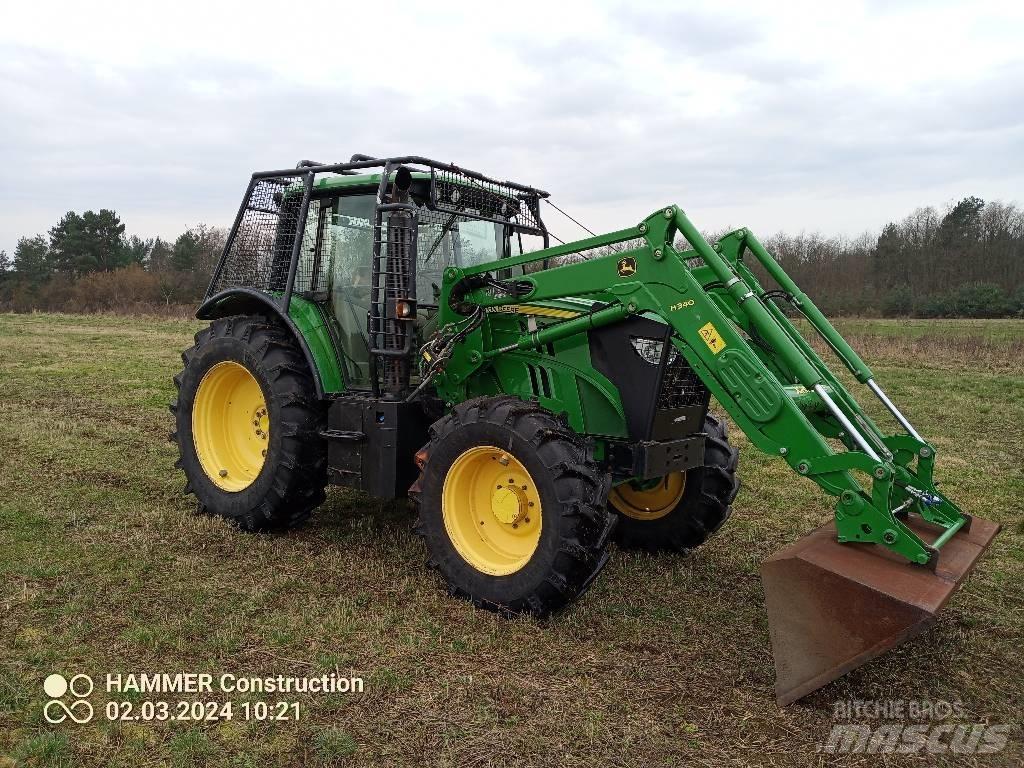 John Deere 6115M Горски трактори
