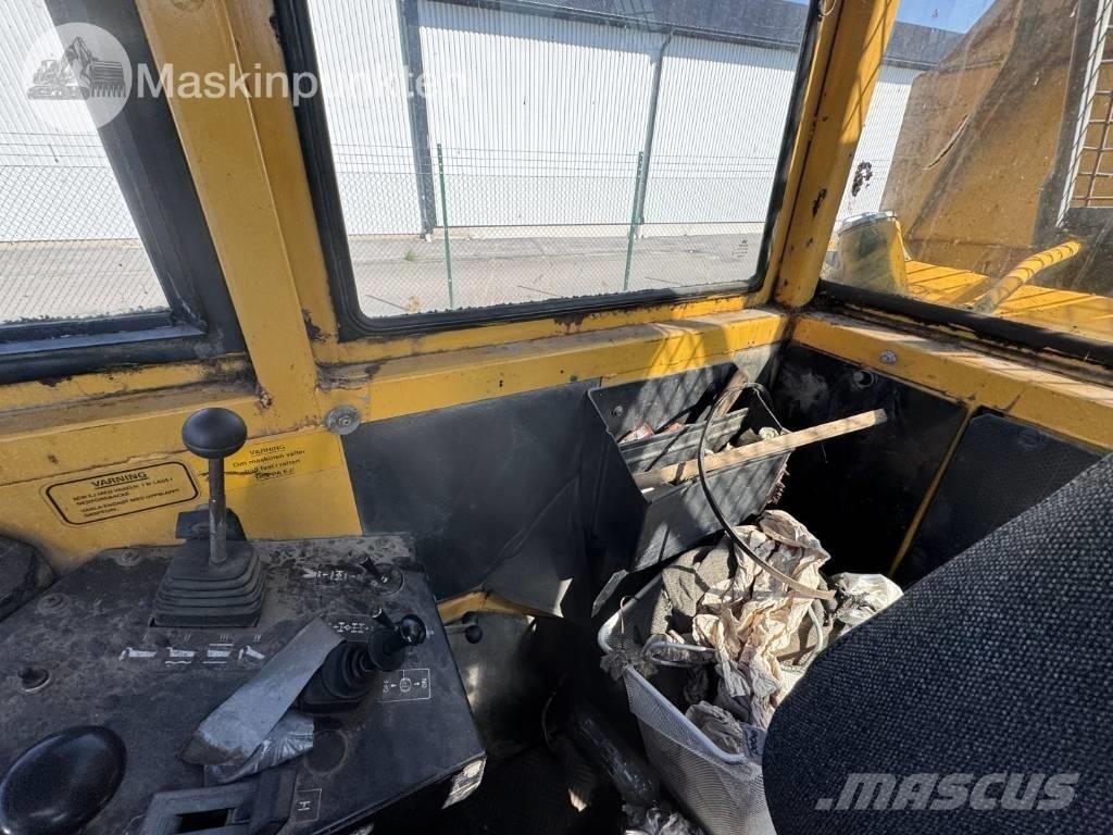 Volvo A 25 C Дъмпери/моторни превозни средства
