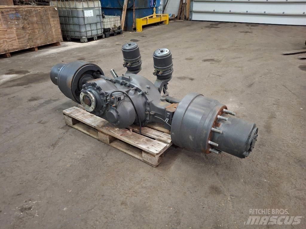 Volvo RSH1365 Оси