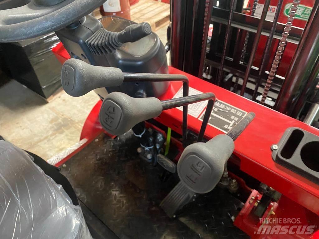 EasyLift CPD 15 Вилични кари-повдигачи - други
