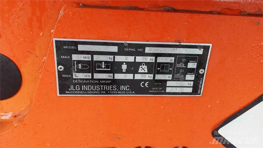 JLG M600JP Телескопични повдигачи
