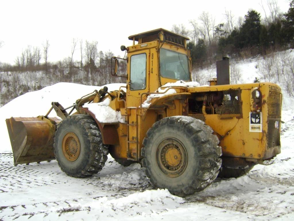 CAT 980B Колесни товарачи