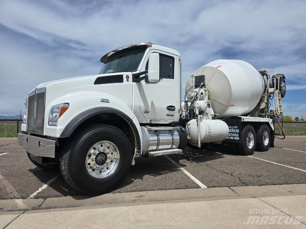 Kenworth T 880 Други