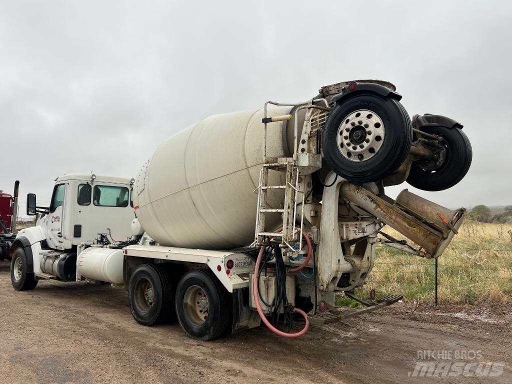 Kenworth T 880 Други
