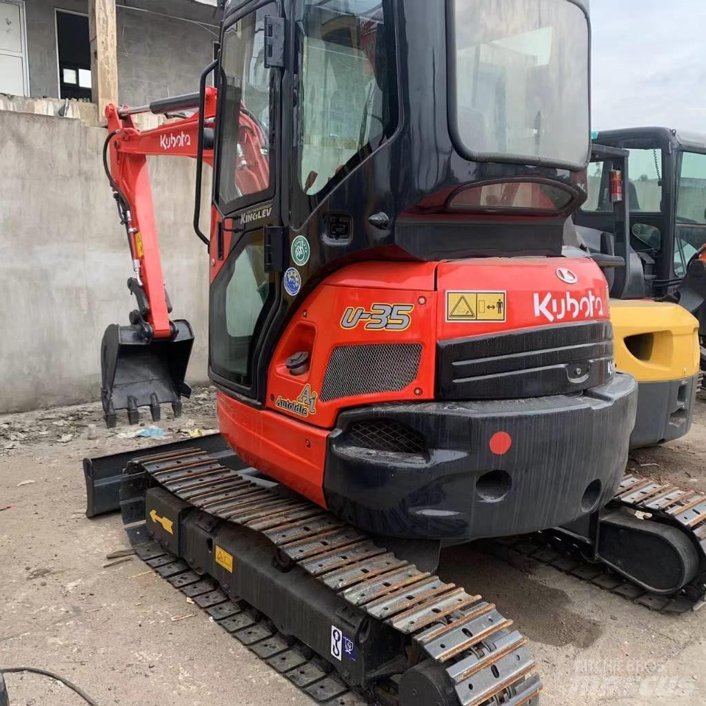 Kubota U35 Мини екскаватори < 7 т