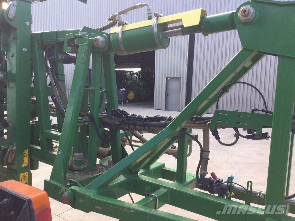 John Deere R4040 I Самоходни пръскачки
