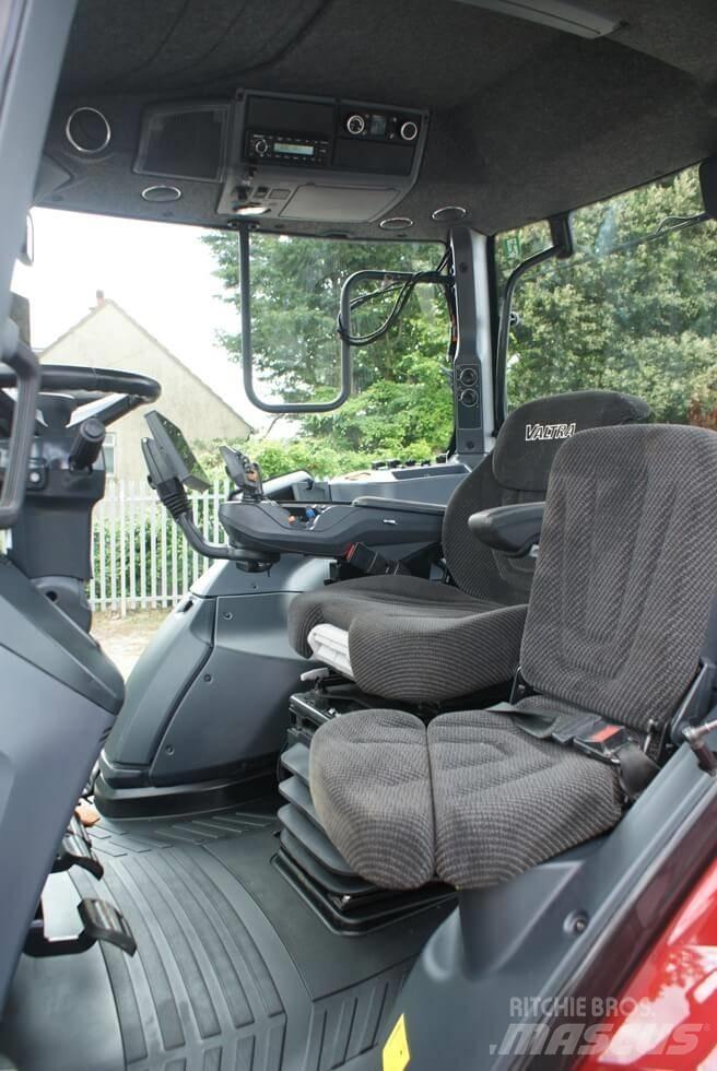 Valtra N 175 Versu Трактори