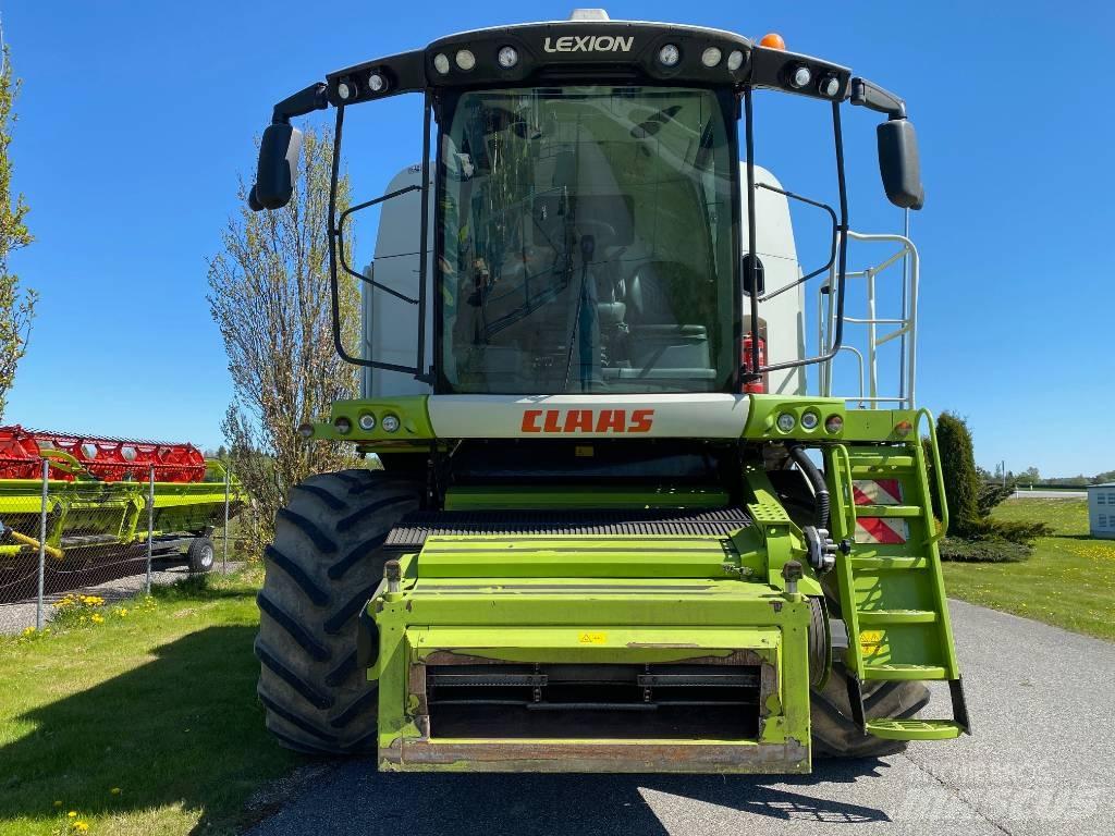 CLAAS Lexion 670 Комбайни