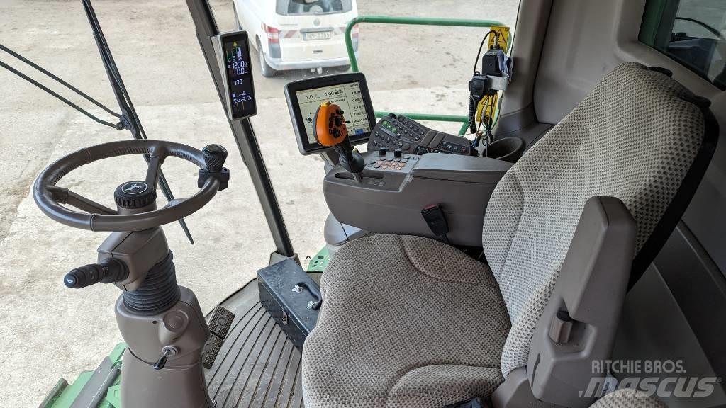 John Deere T 670 i Комбайни