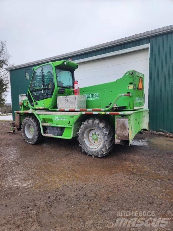 Merlo ROTO 45.21 Телескопични товарачи