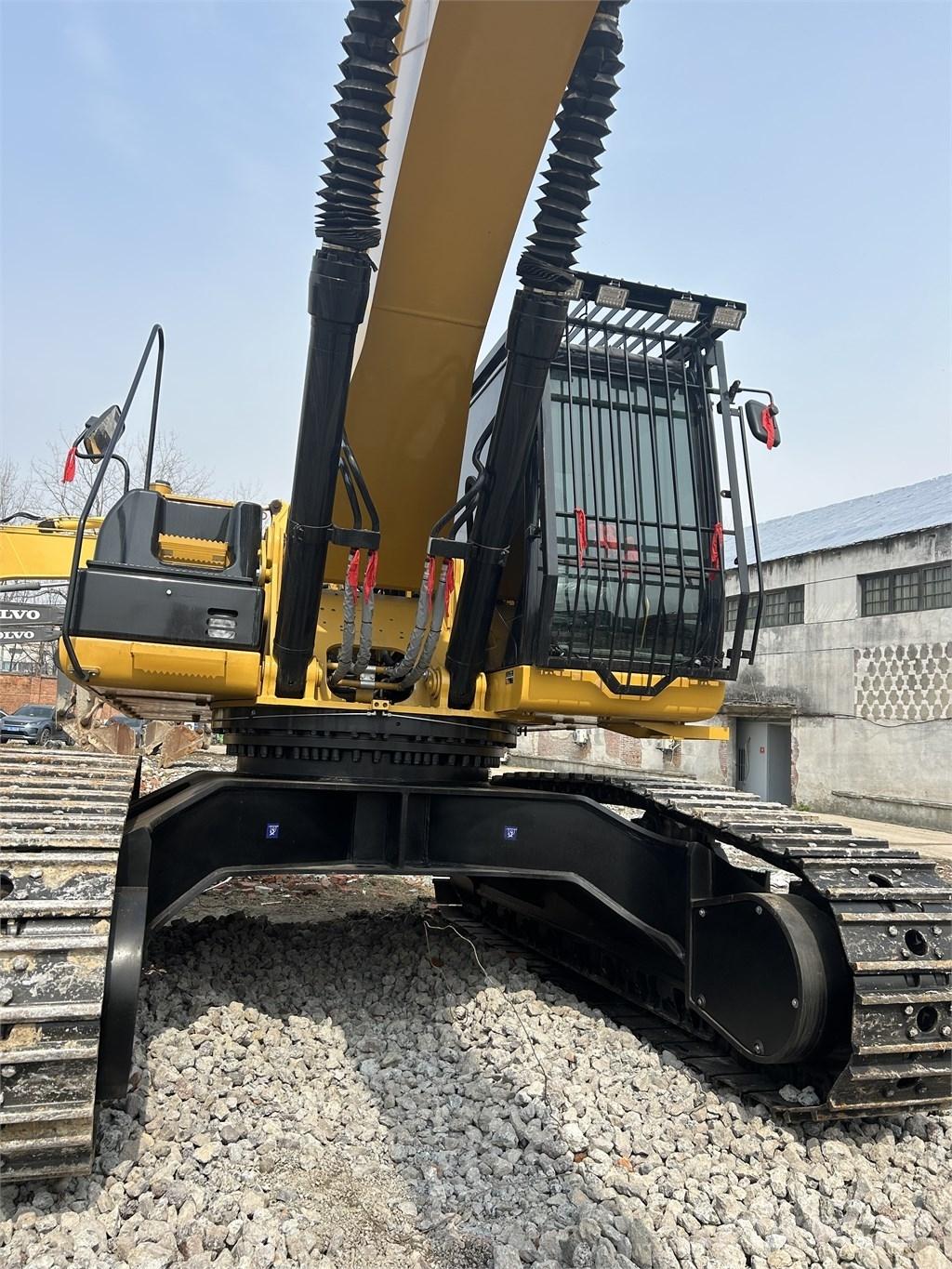 CAT 340 Верижен екскаватор