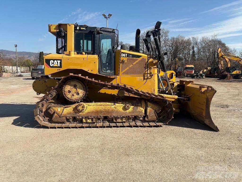 CAT D 6 T LGP VPAT Верижни булдозери

