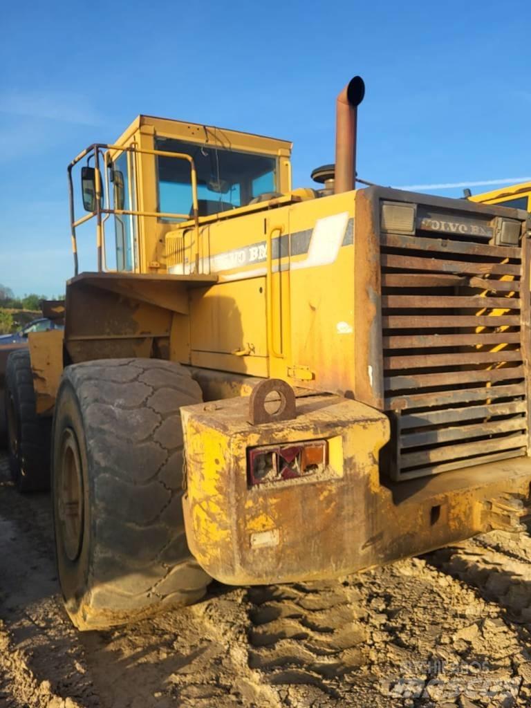 Volvo L180C Колесни товарачи