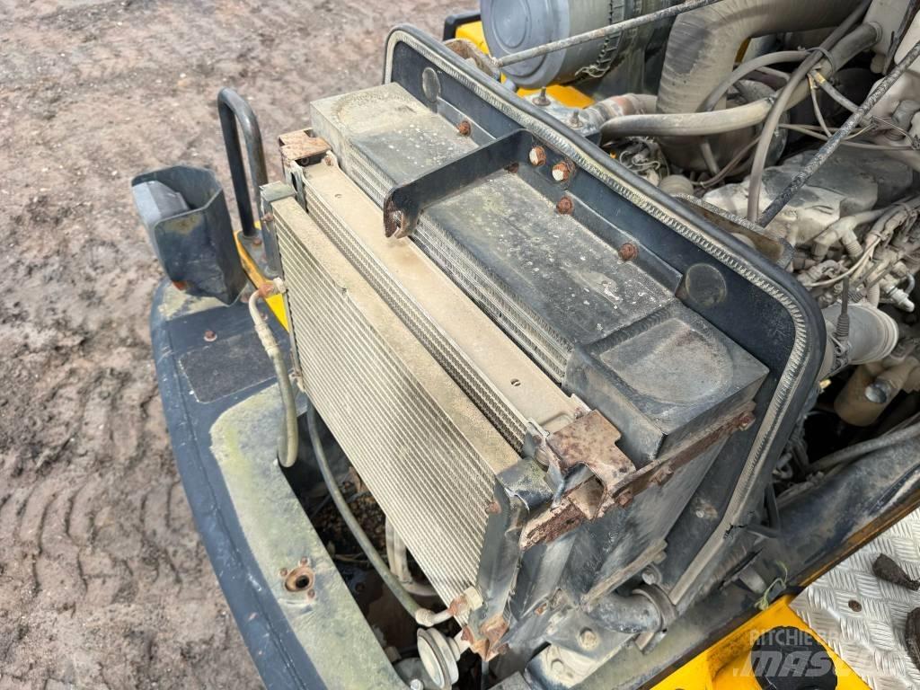 JCB 722 Дъмпери/моторни превозни средства