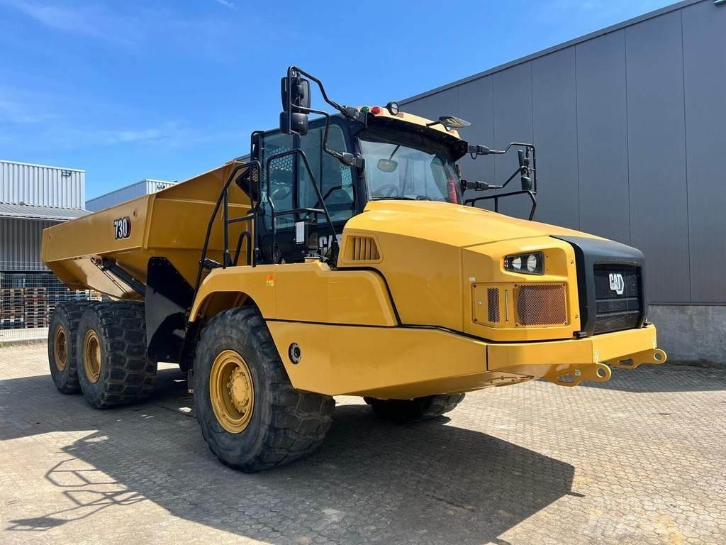 CAT 730 Твърди самосвали

