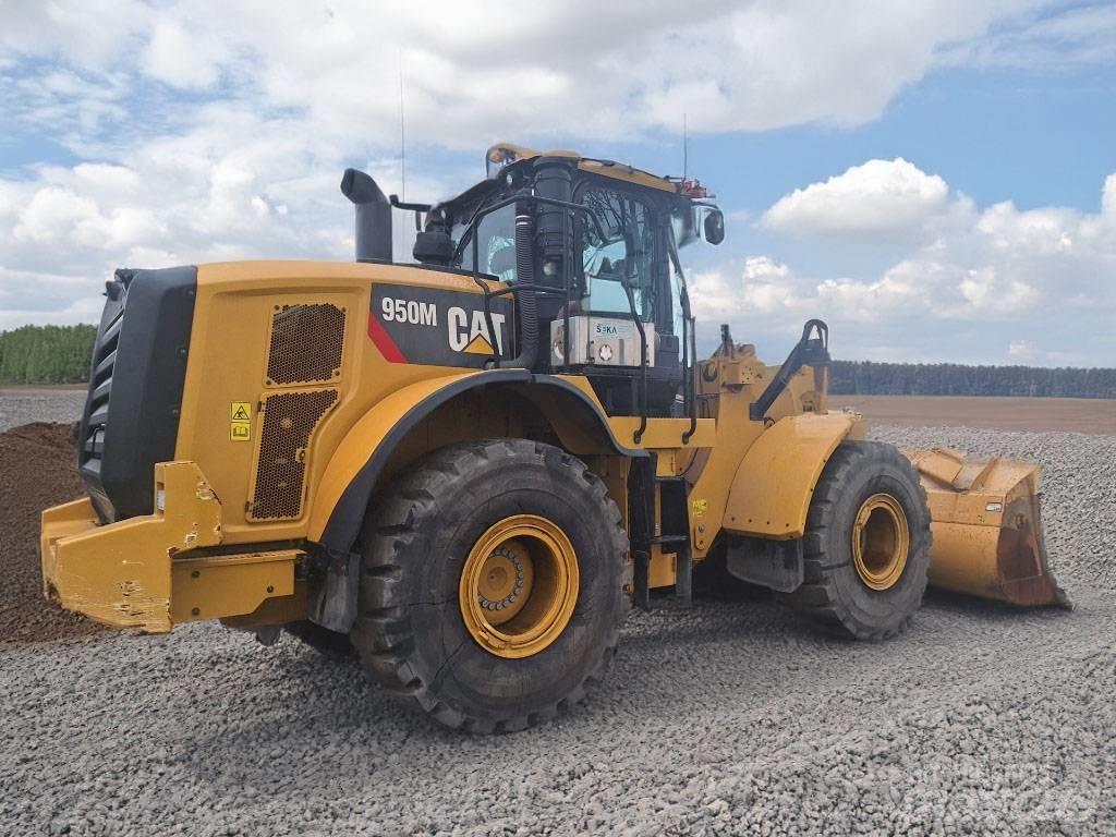 CAT 950 M Колесни товарачи