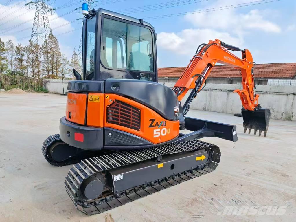Hitachi ZX 50 U Мини екскаватори < 7 т