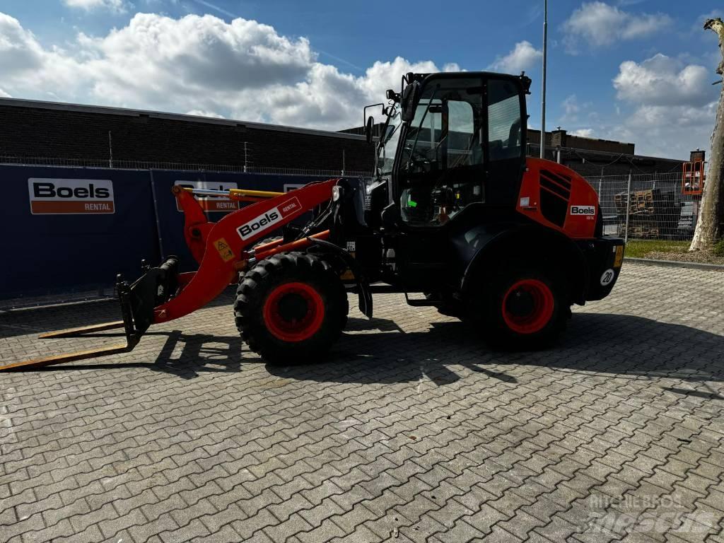 Komatsu WA100M-7 Колесни товарачи