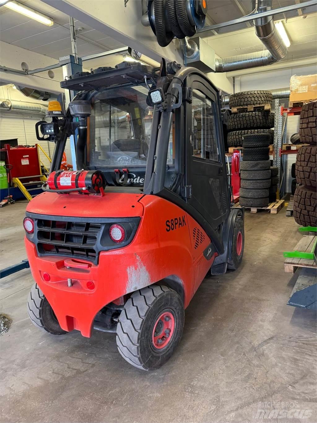 Linde H30D-02 Дизелови камиони