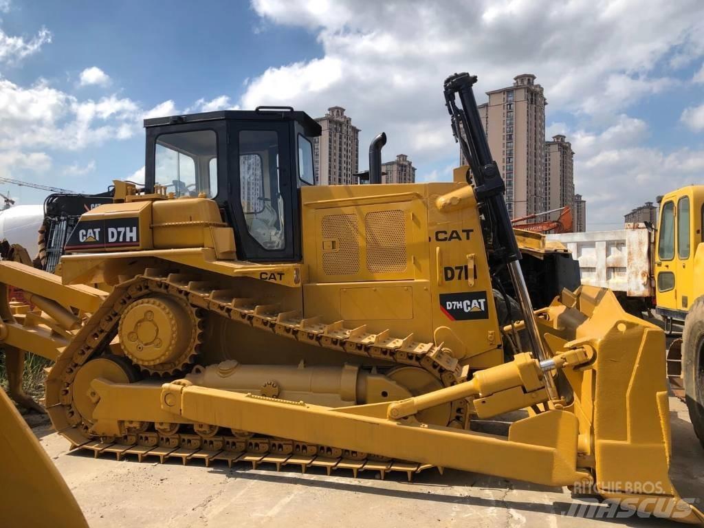 CAT D 7 H Верижни булдозери
