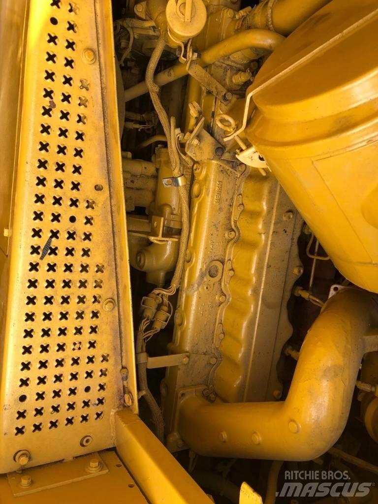 CAT D 7 H Верижни булдозери
