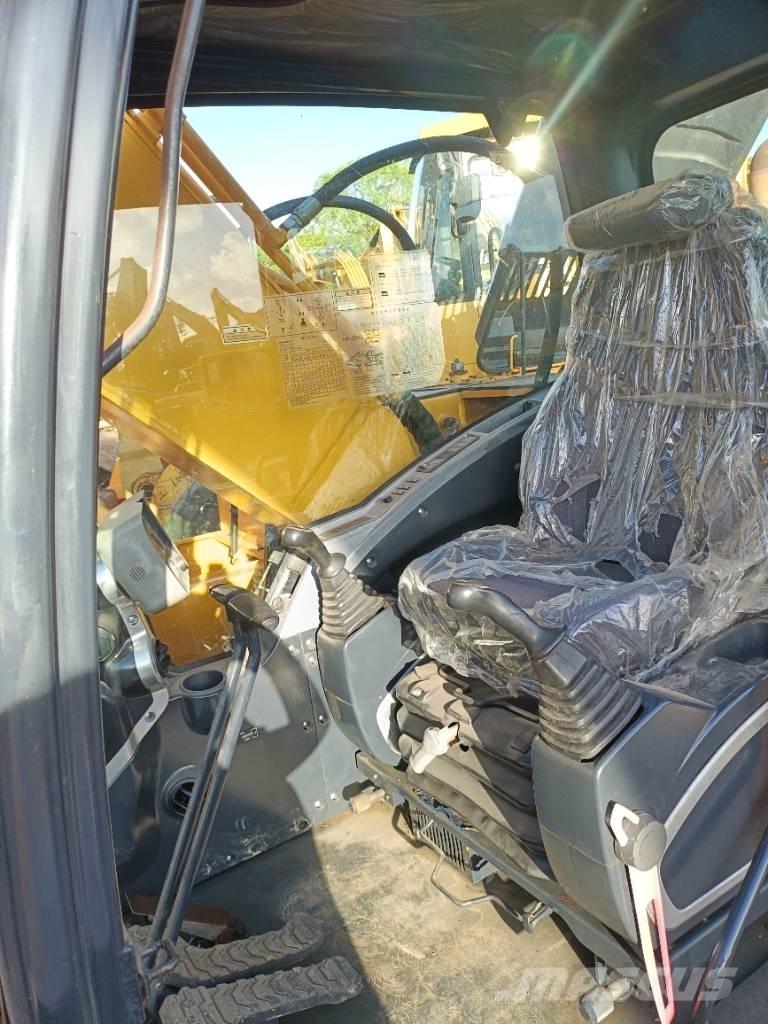 Hyundai R220LC-9S Верижен екскаватор