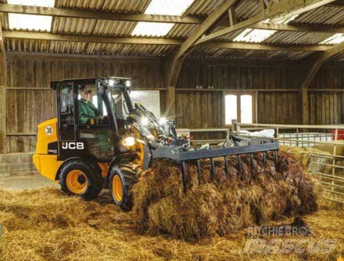 JCB 403 Многофункционални товарачи