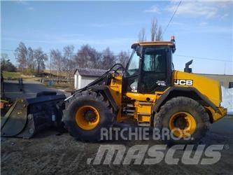 JCB 418 S Колесни товарачи