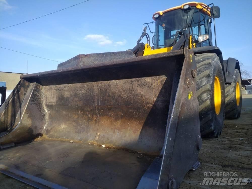JCB 418 S Колесни товарачи