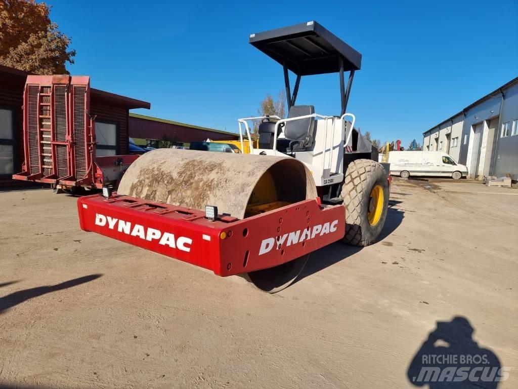 Dynapac CA 2500 Еднобарабанни ролки
