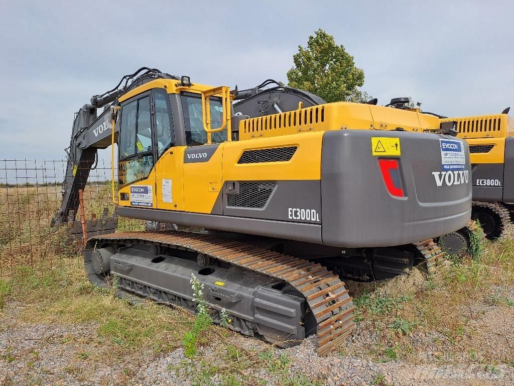 Volvo EC300D L Верижен екскаватор