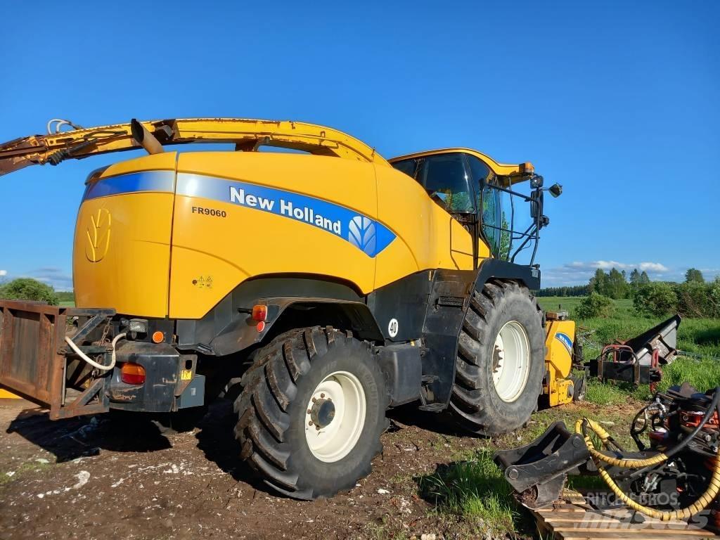 New Holland FR9060 Самоходни фуражири