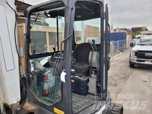 Bobcat E35i Мини екскаватори < 7 т